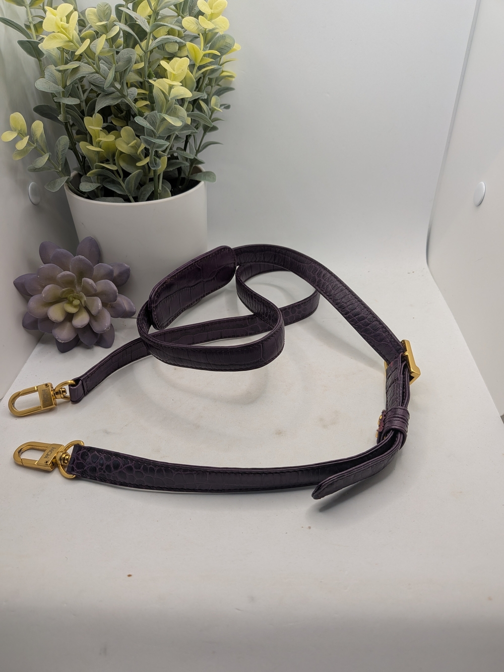 Adjustable Dark Purple Croc-Embossed Leather Bag Strap with Gold Hardware